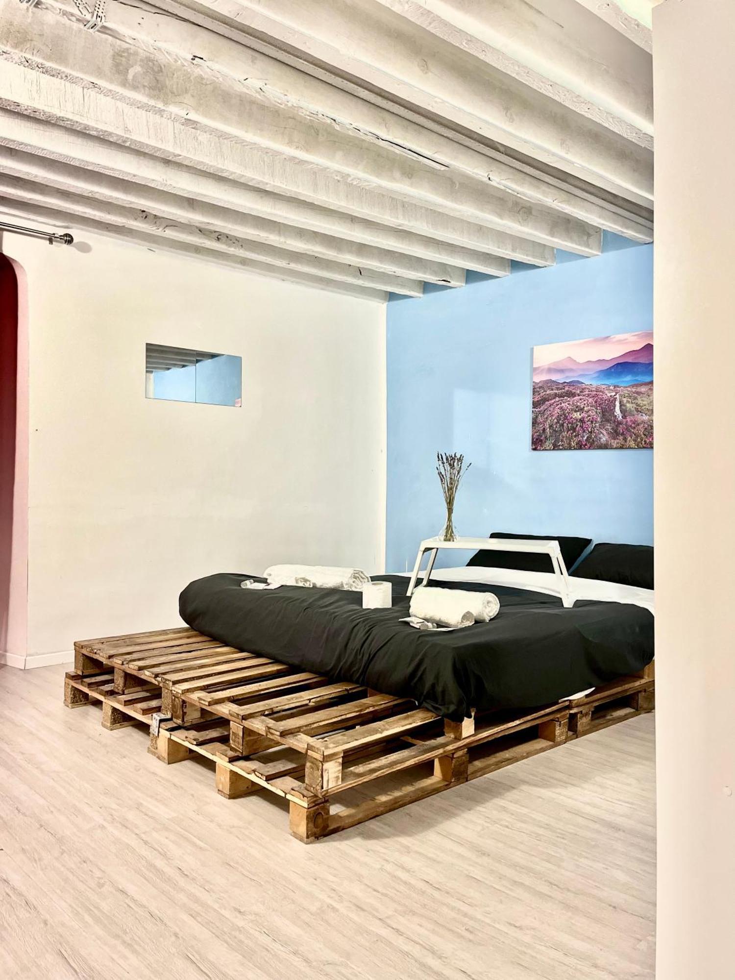 Genova Centro Affittacamere- Bagno In Comune Kültér fotó